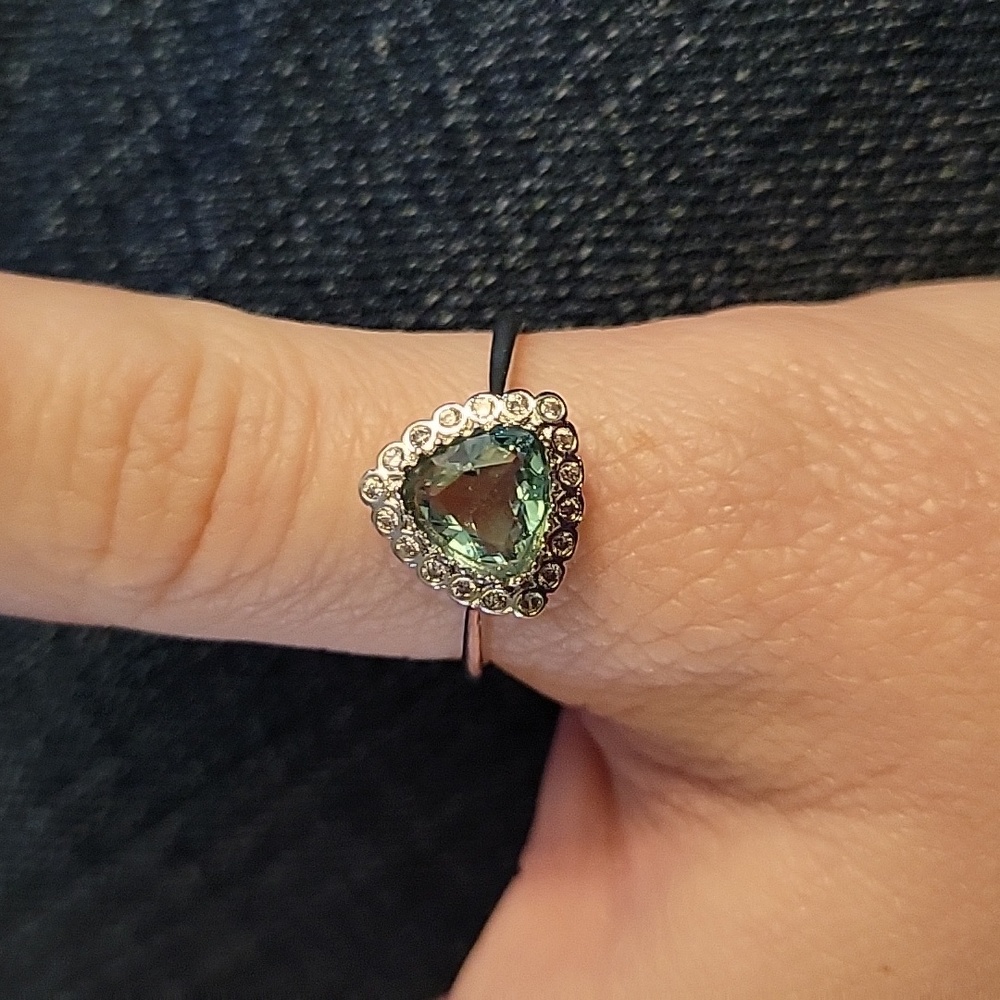 Blue ring - Picture 1 of 3